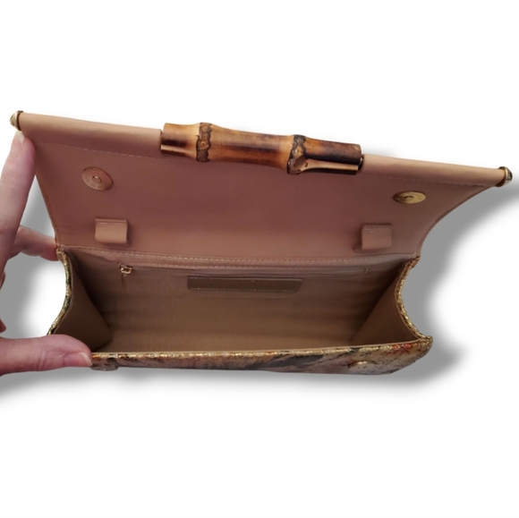 Sondra Roberts Tropical Bamboo Jungle Artistic Clutch with Magnetic Closure - Picture 12 of 13